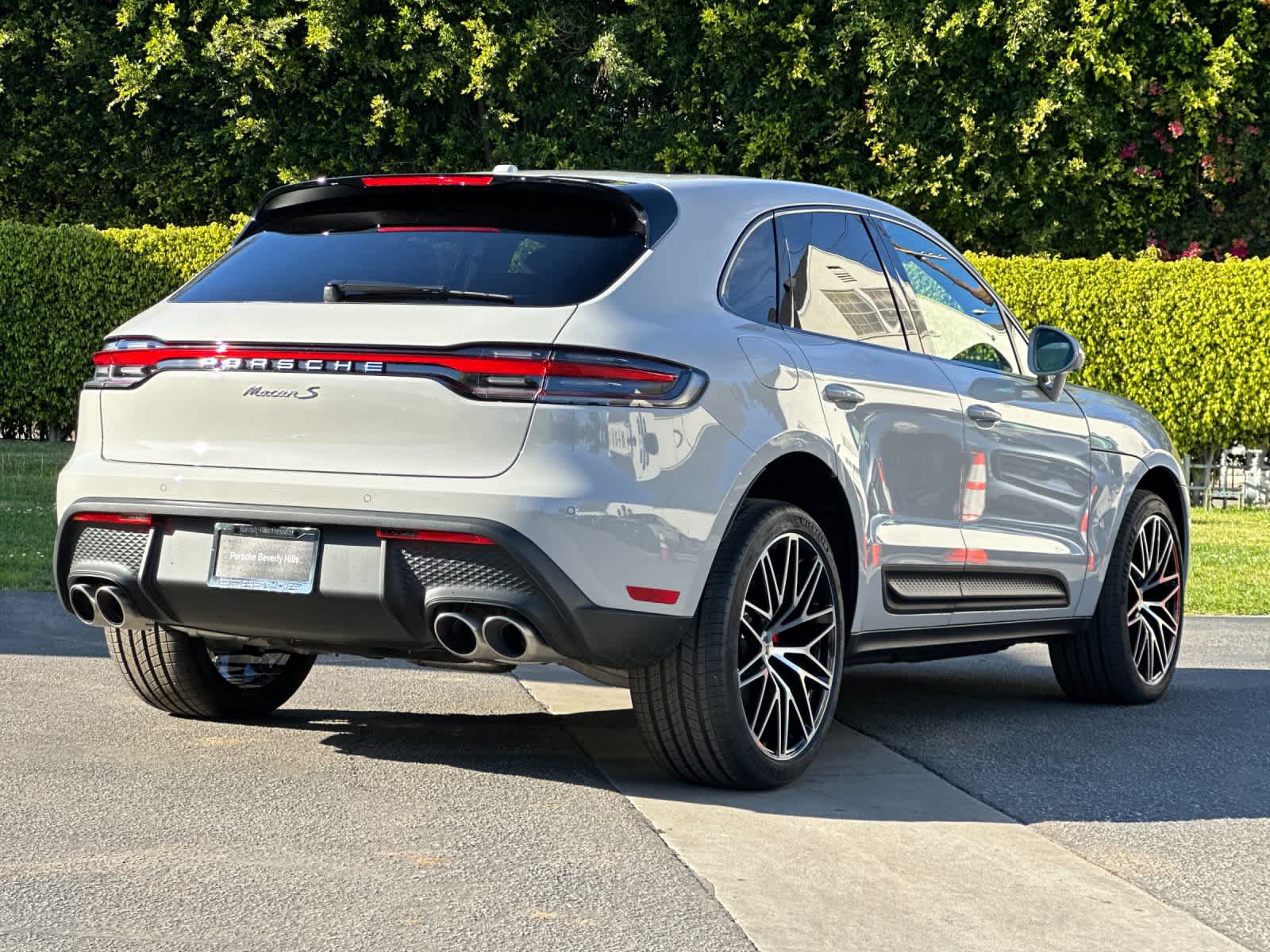 2026 Porsche Macan S
