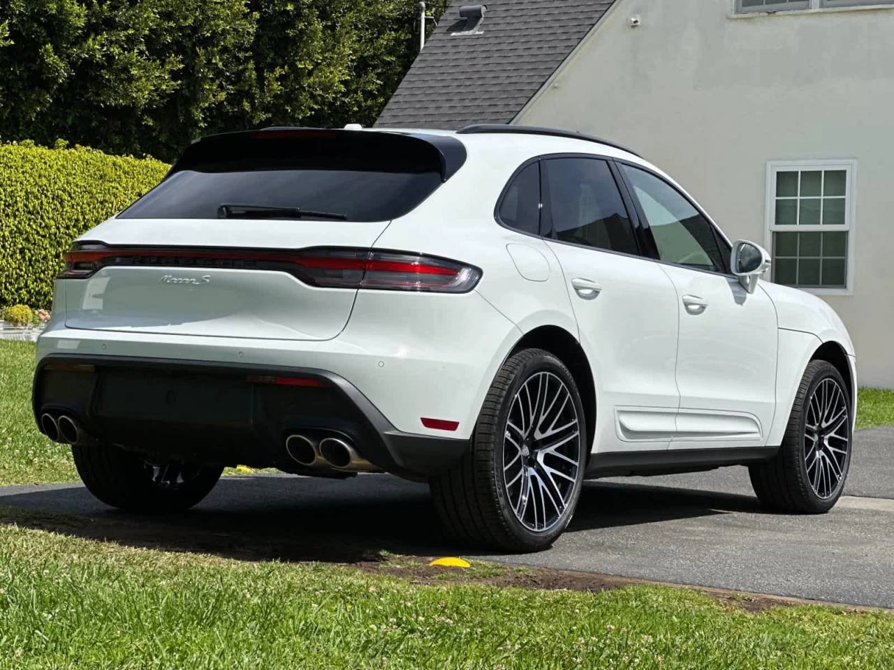 2026 Porsche Macan S