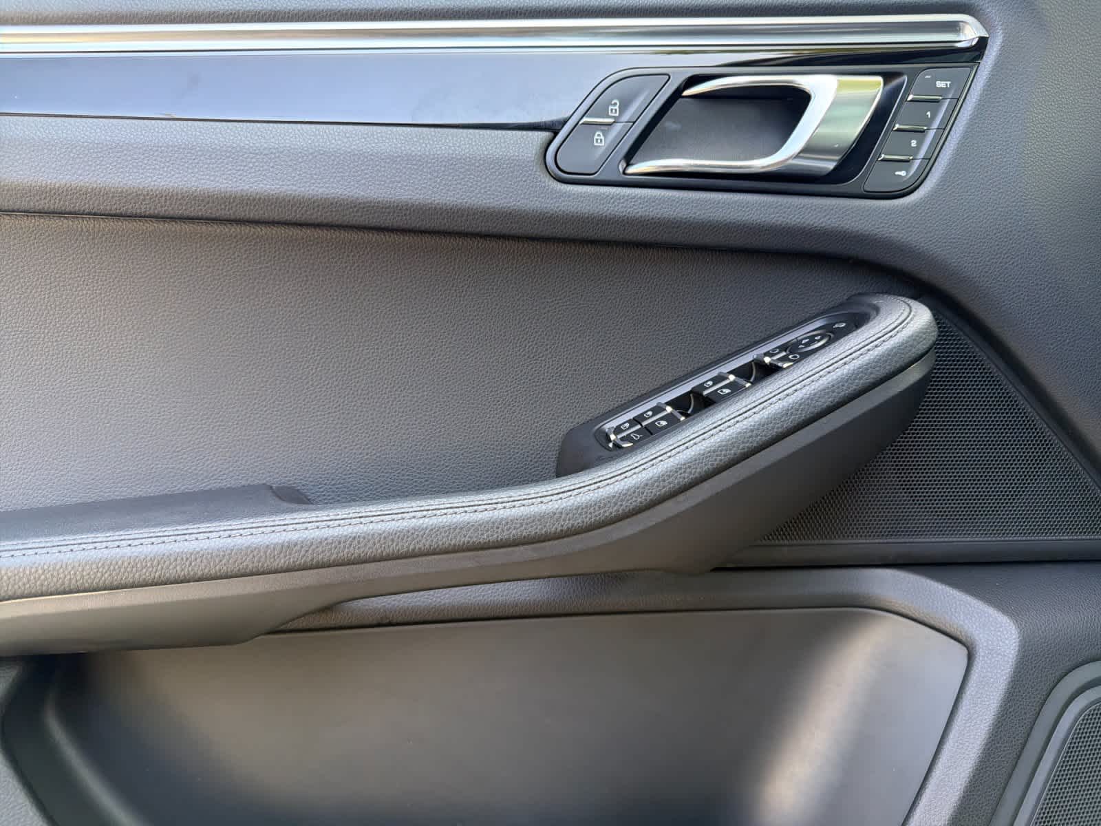 2024 Porsche Macan Macan S