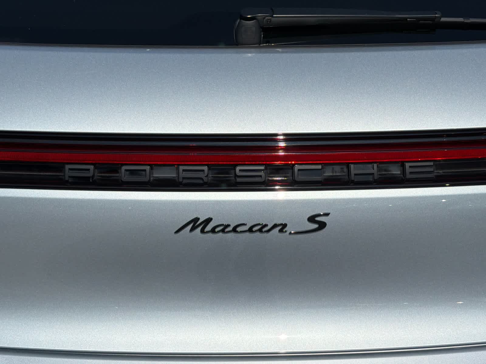 2024 Porsche Macan Macan S