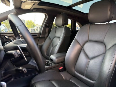 2024 Porsche Macan Macan S