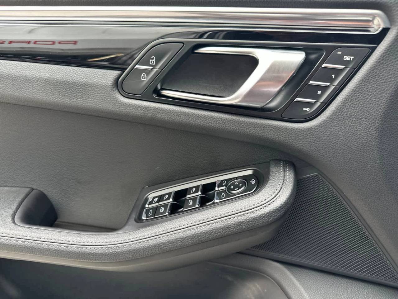 2024 Porsche Macan S