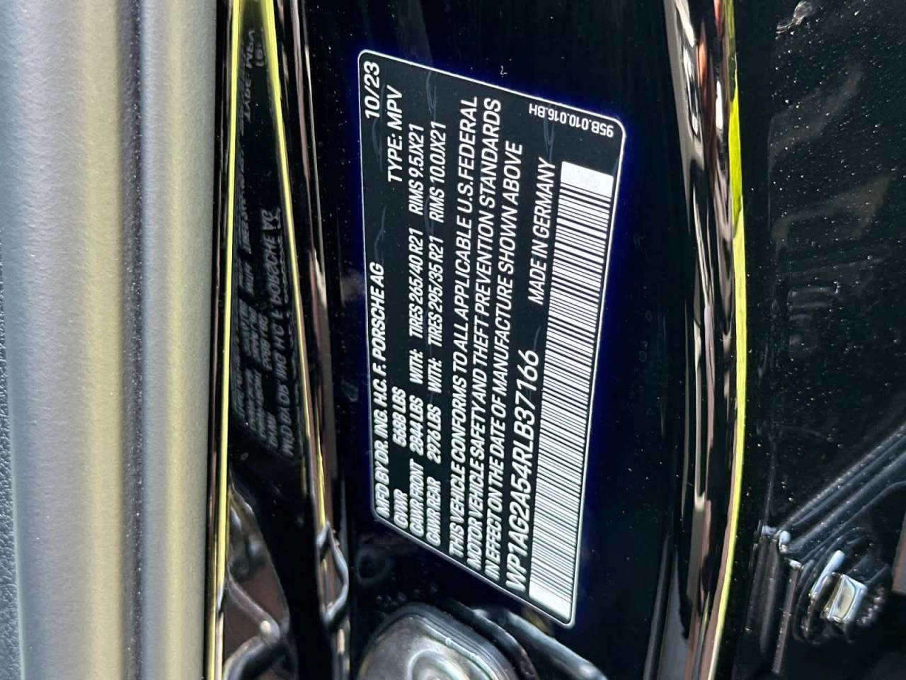 2024 Porsche Macan S