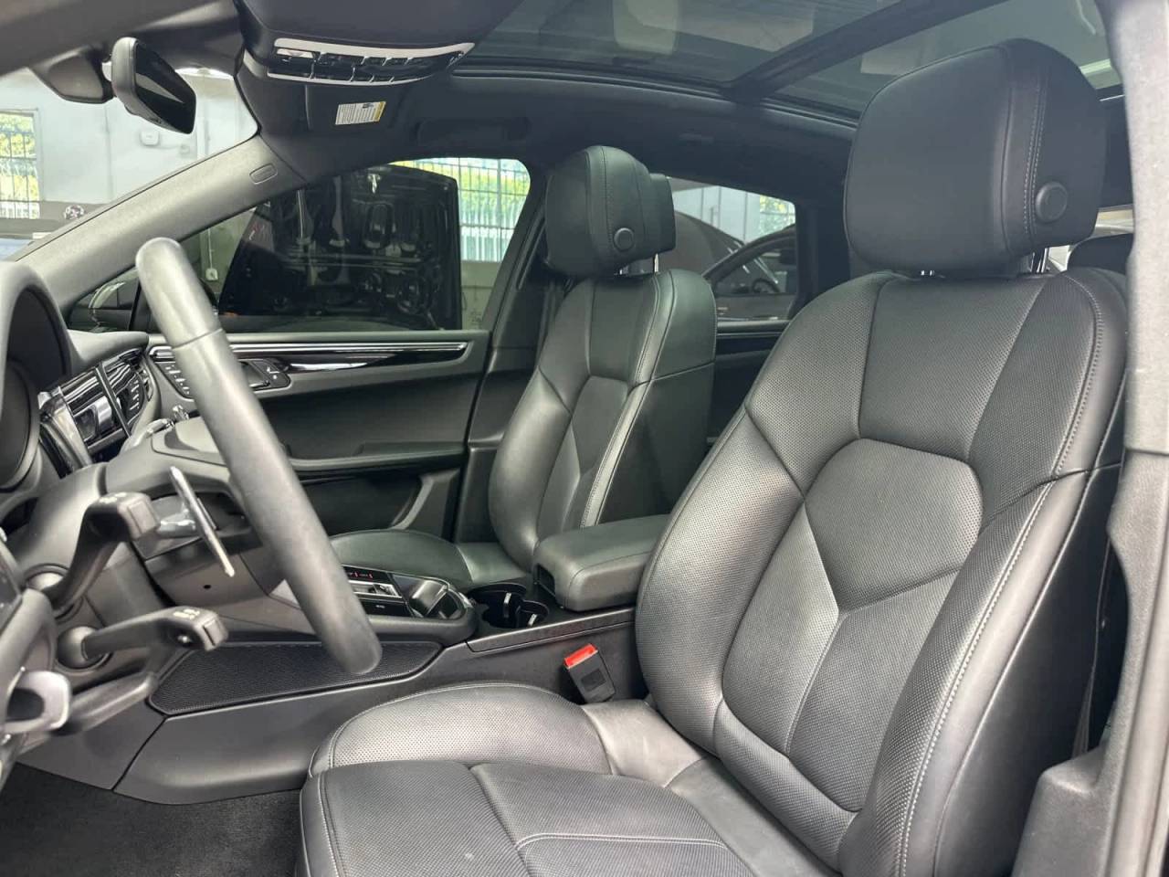 2024 Porsche Macan S