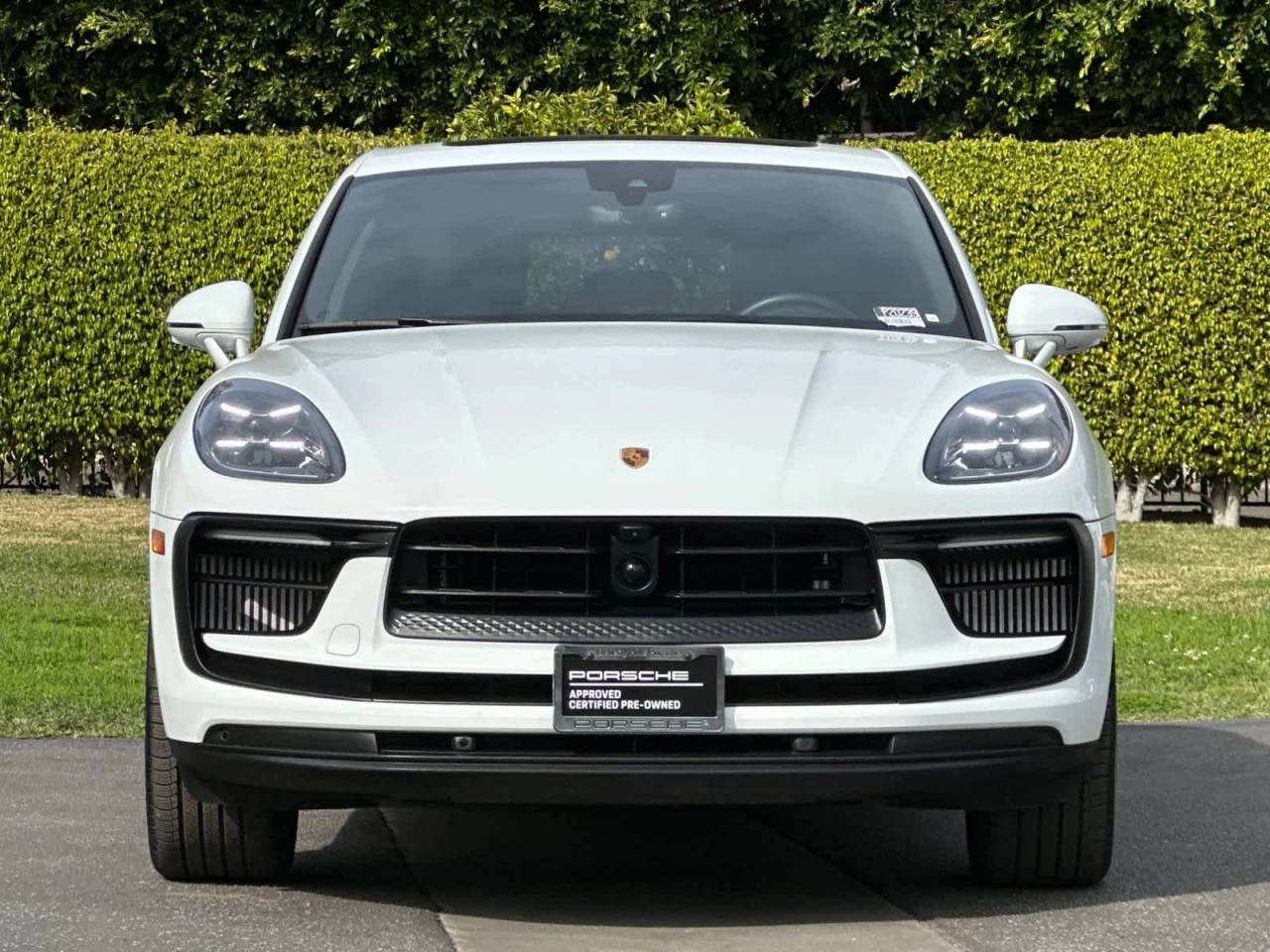 2025 Porsche Macan S