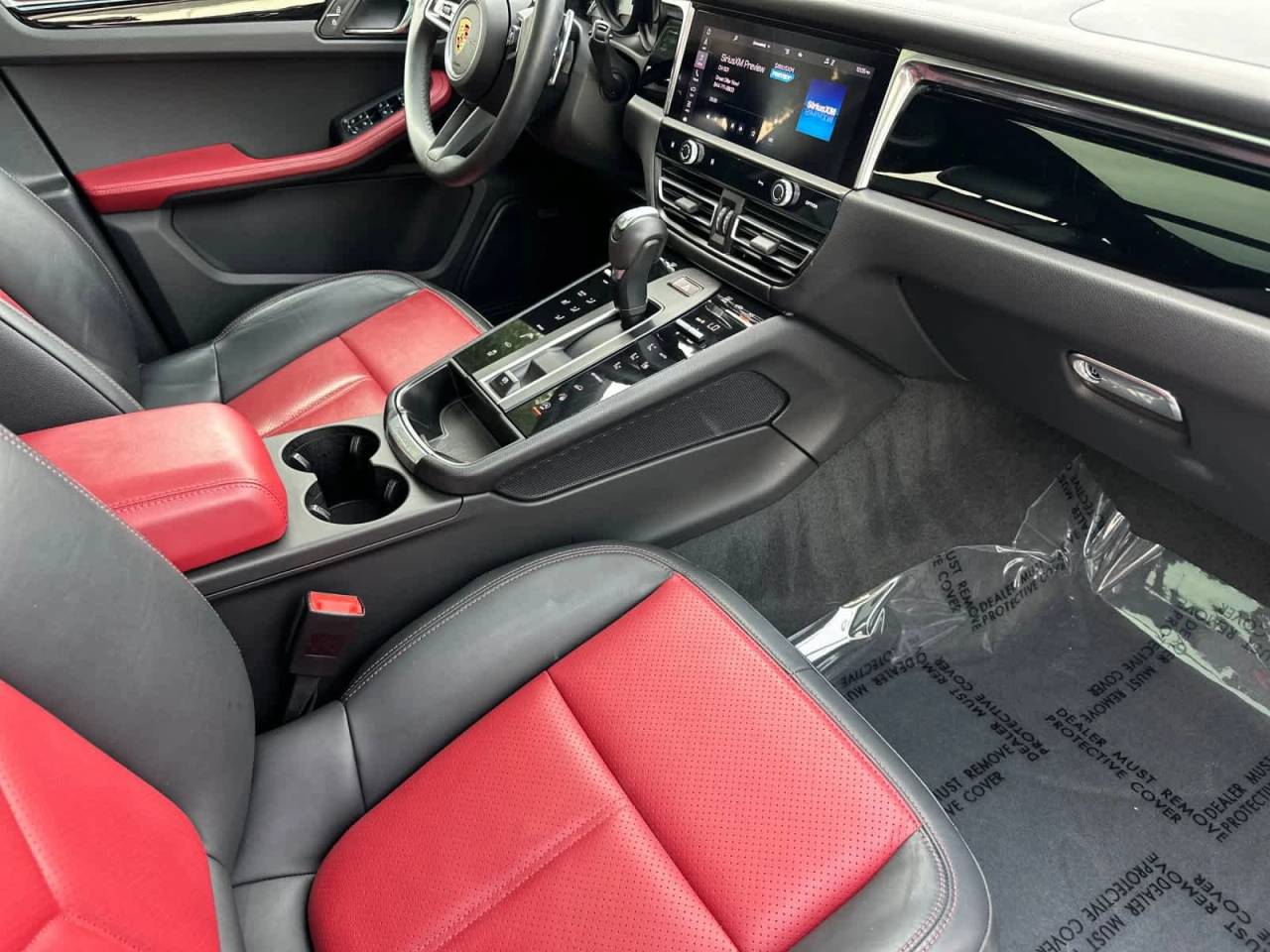 2025 Porsche Macan S