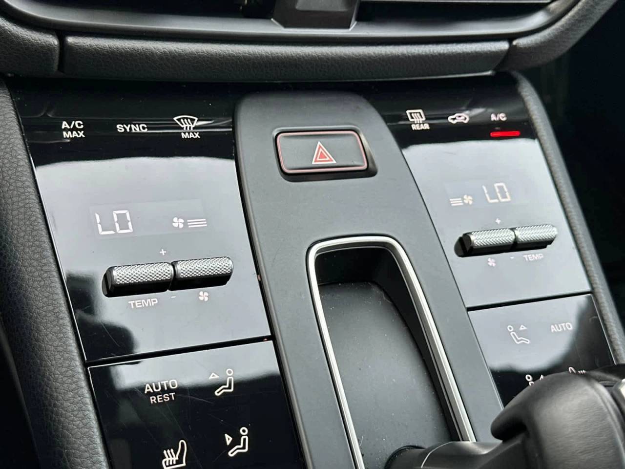 2025 Porsche Macan S