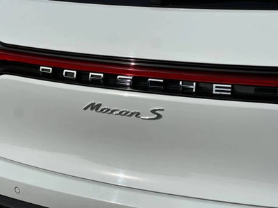 2025 Porsche Macan S