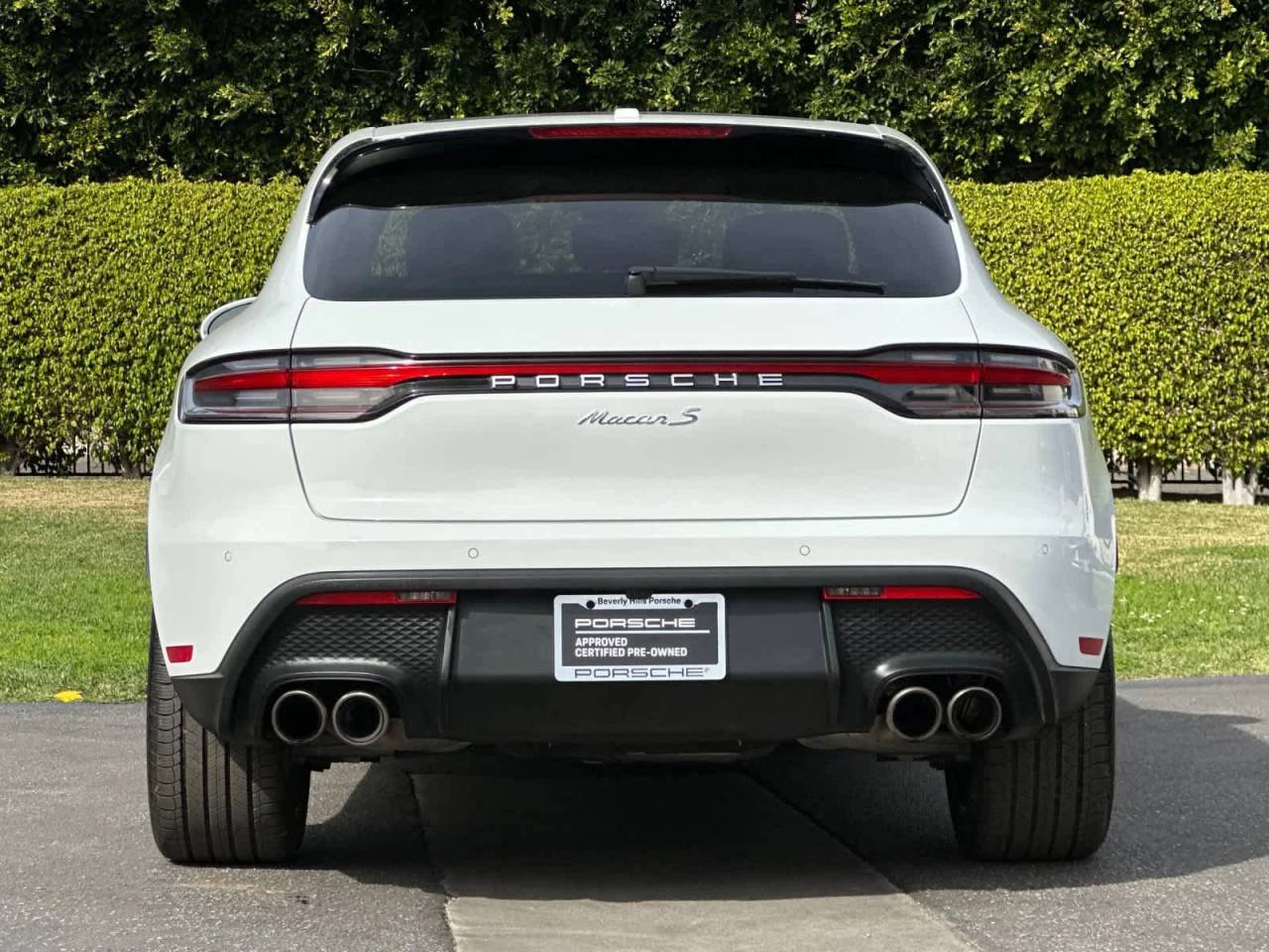 2025 Porsche Macan S