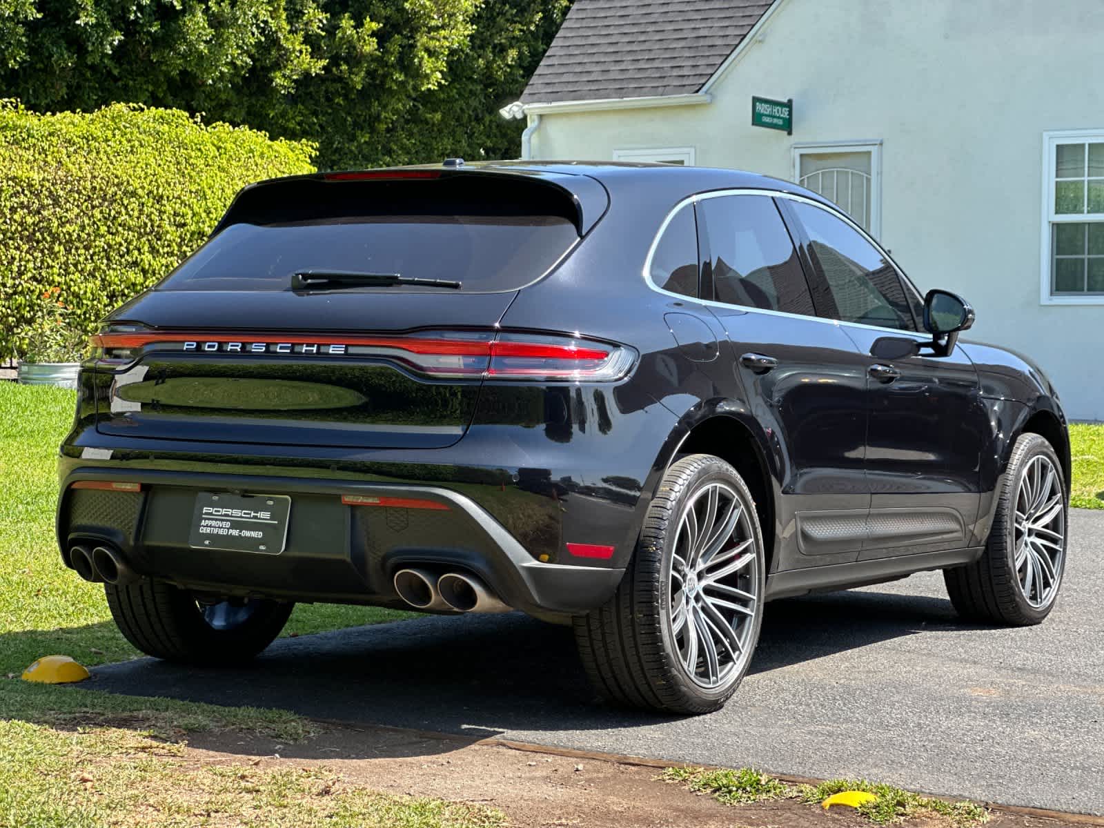 2023 Porsche Macan Macan S (MY23)