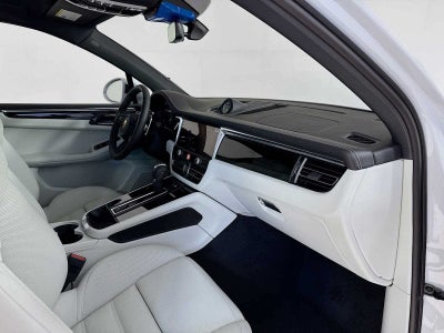 2026 Porsche Macan Macan S