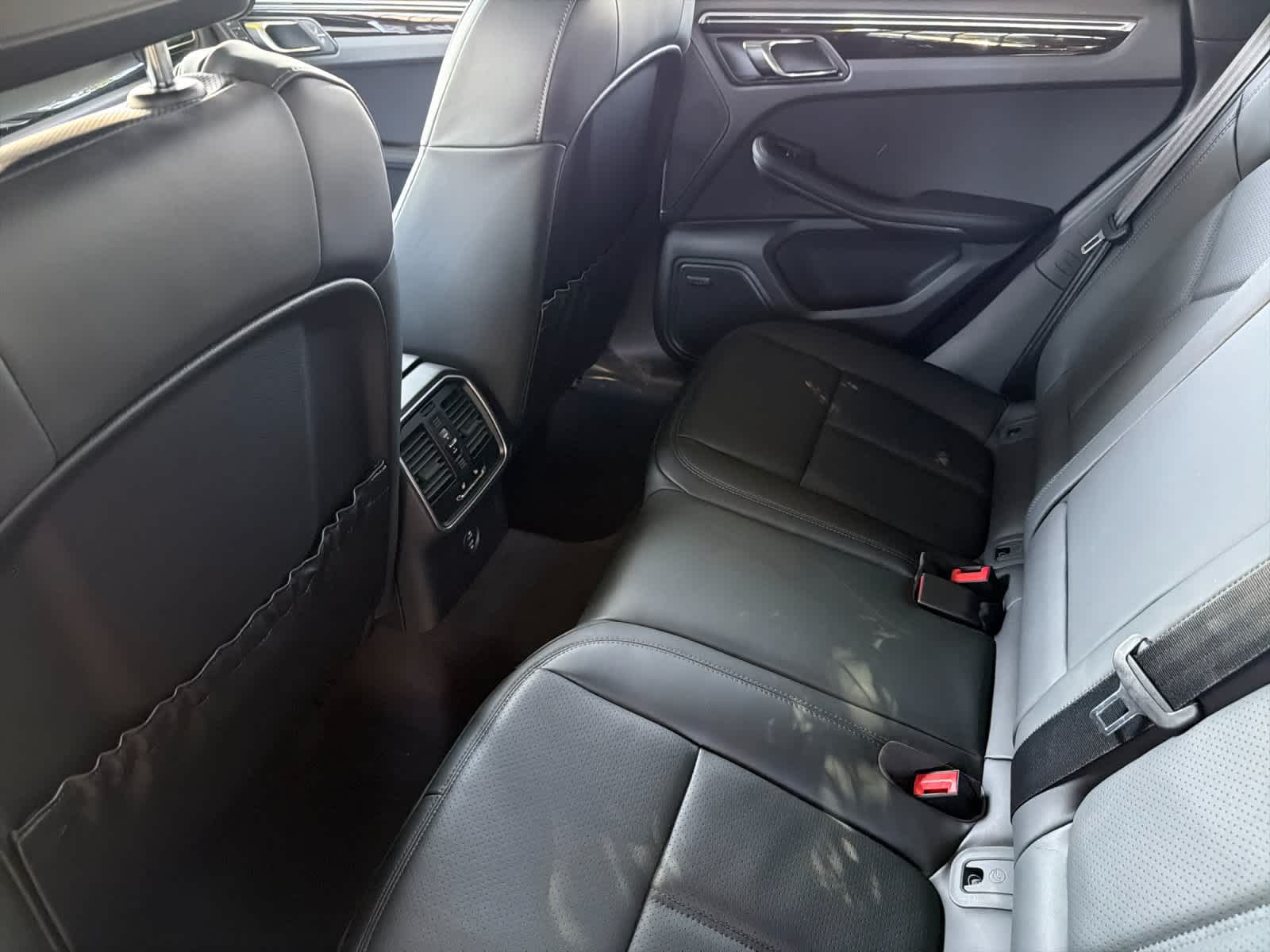 2026 Porsche Macan Macan S