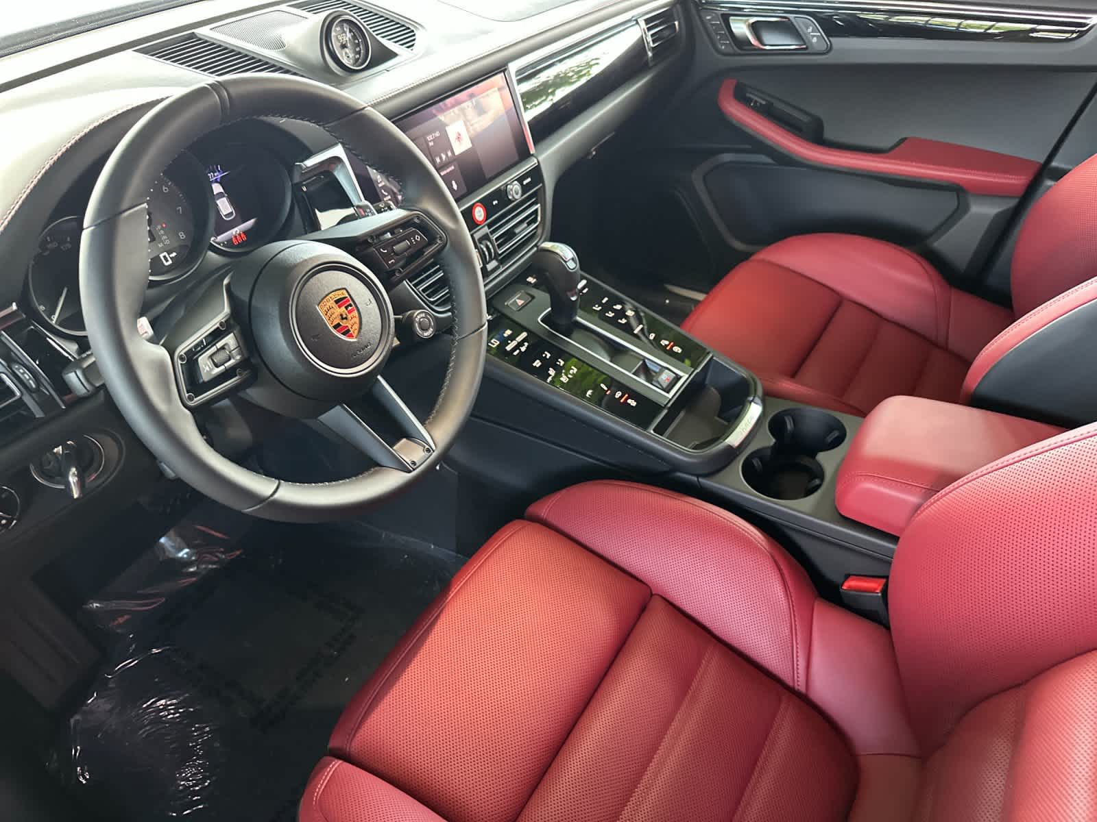 2026 Porsche Macan Macan S