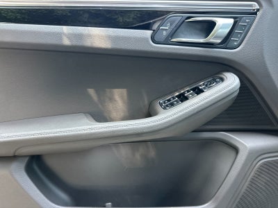 2024 Porsche Macan Macan S (MY24)