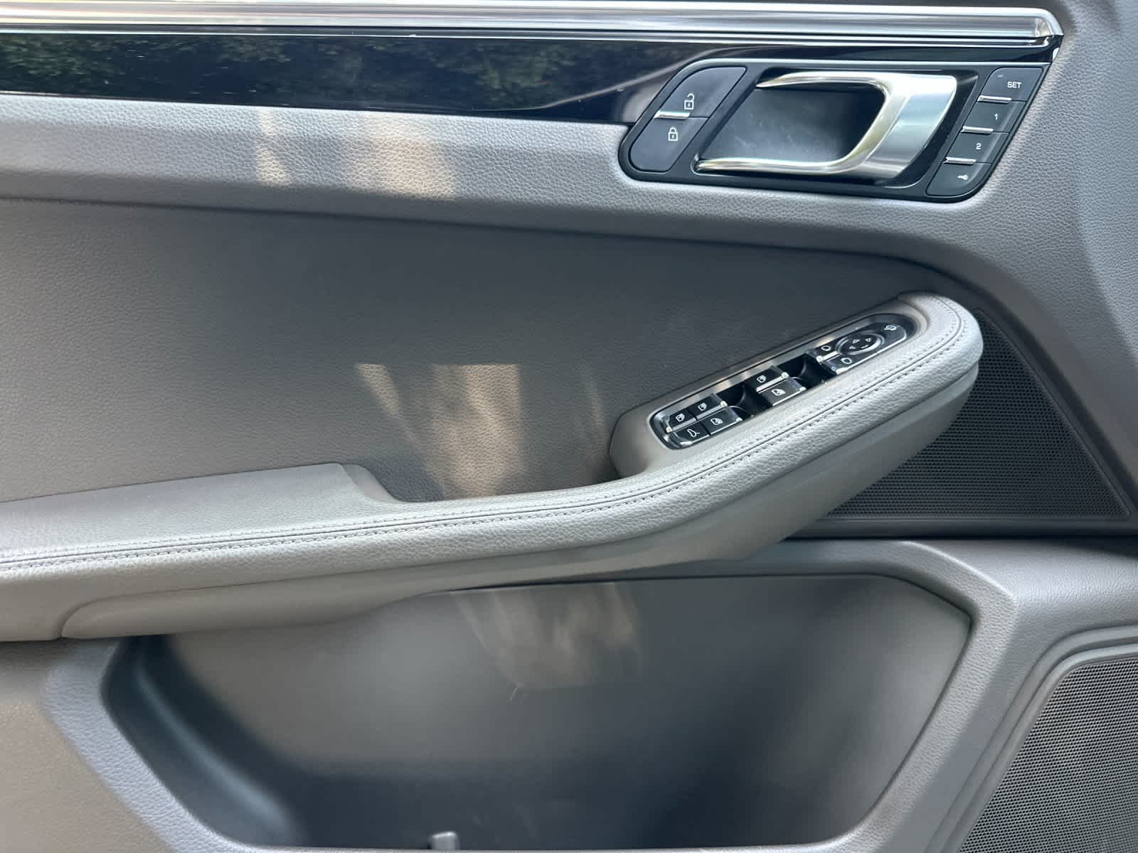 2024 Porsche Macan Macan S (MY24)