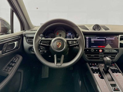 2025 Porsche Macan S