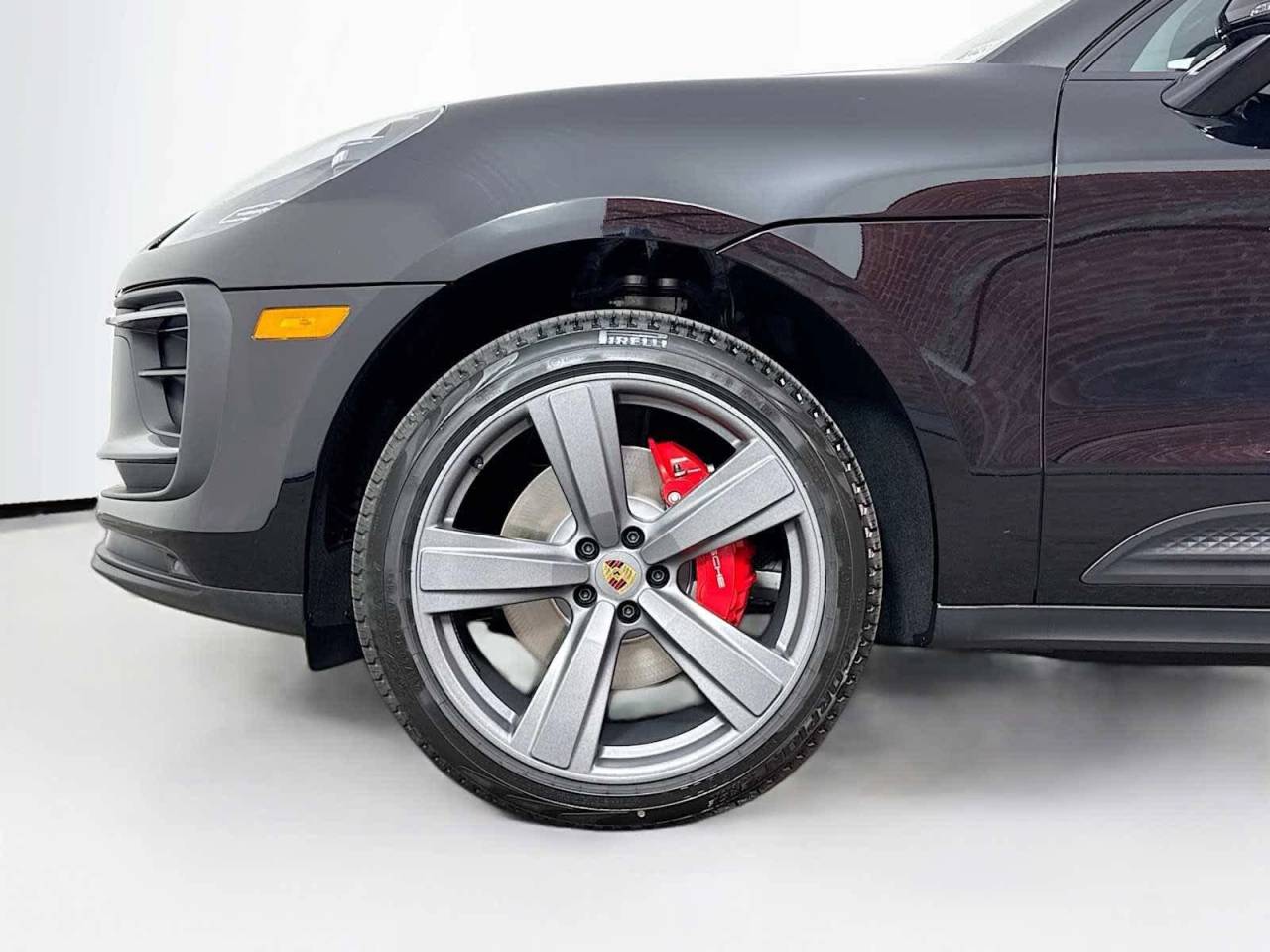 2025 Porsche Macan S