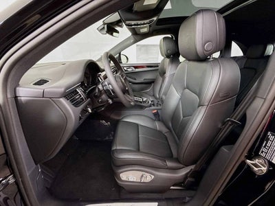 2025 Porsche Macan S