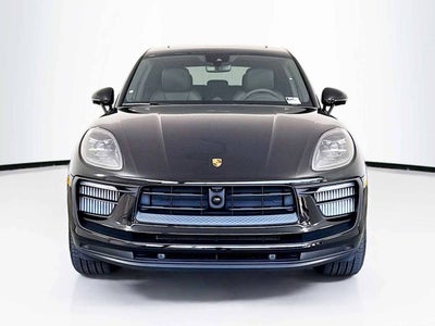 2025 Porsche Macan S