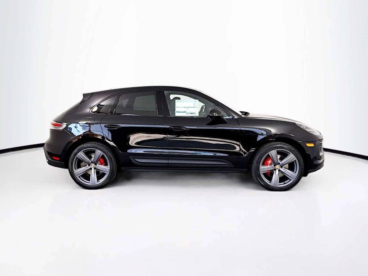 2025 Porsche Macan S