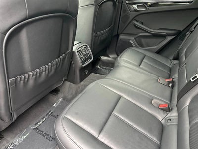 2025 Porsche Macan S