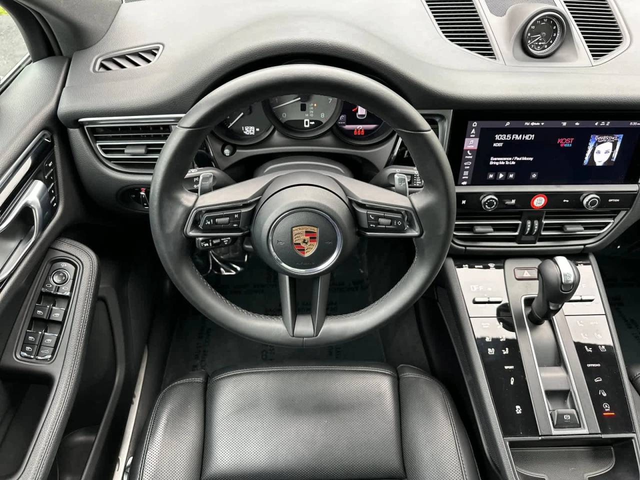 2025 Porsche Macan S