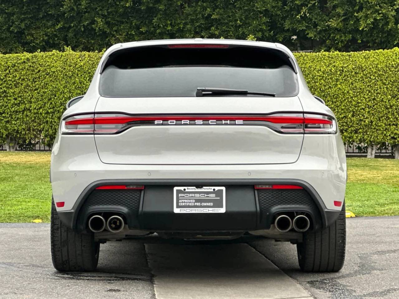 2025 Porsche Macan S