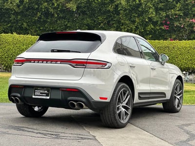 2025 Porsche Macan S