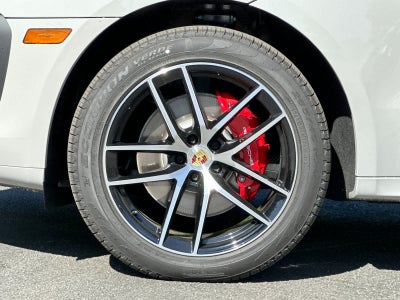 2026 Porsche Macan S