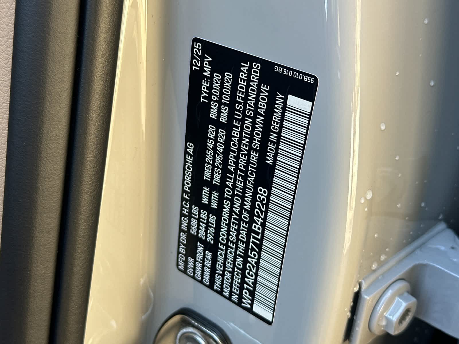 2026 Porsche Macan S