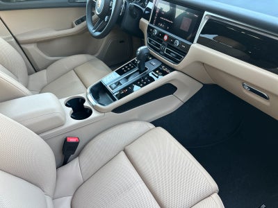 2026 Porsche Macan Macan S