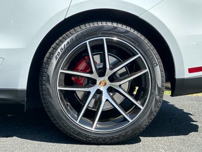 2026 Porsche Macan Macan S