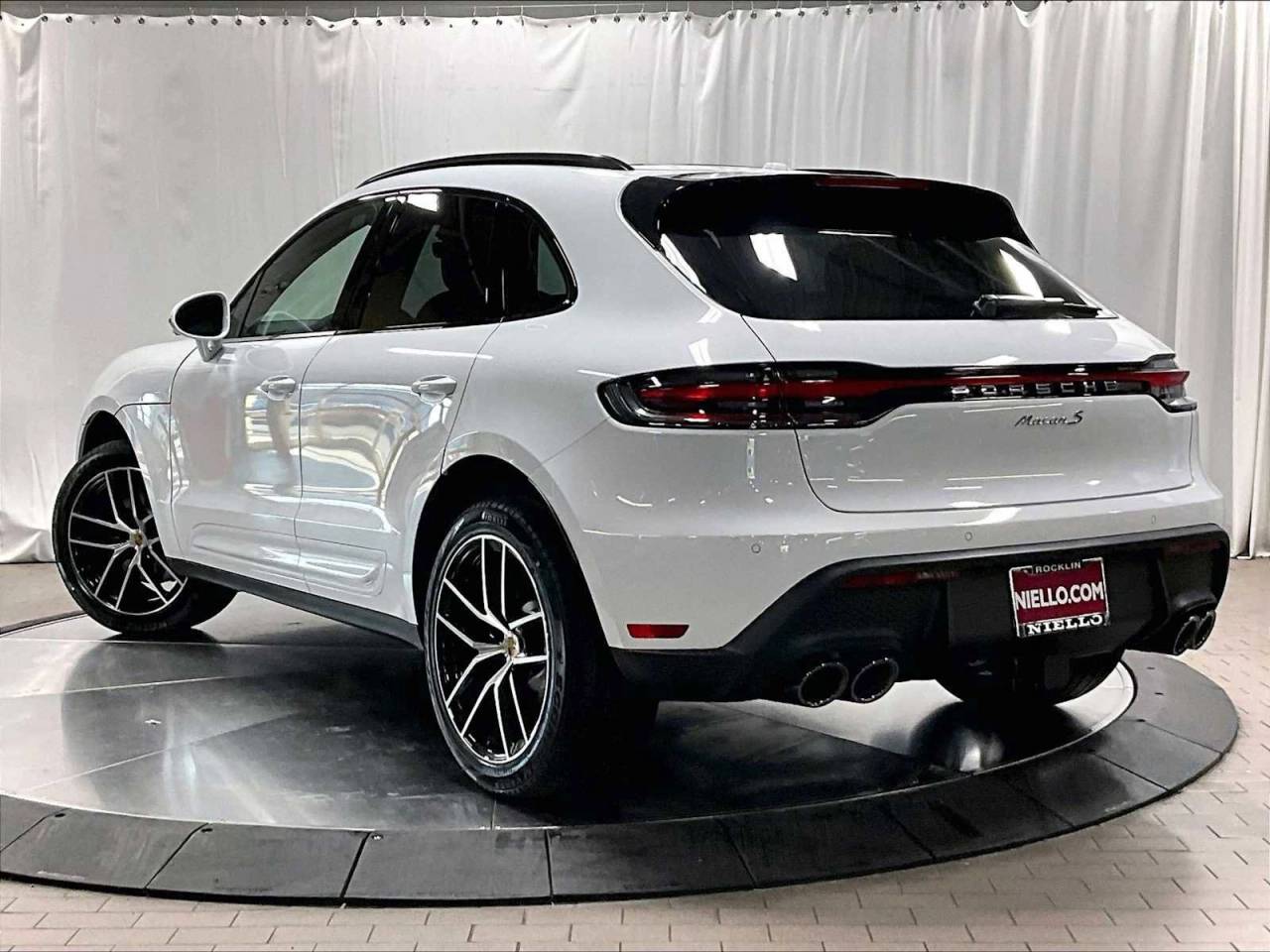 2026 Porsche Macan S