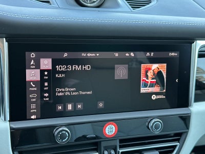 2026 Porsche Macan Macan S