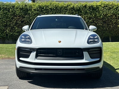 2026 Porsche Macan Macan S