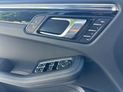2026 Porsche Macan Macan S