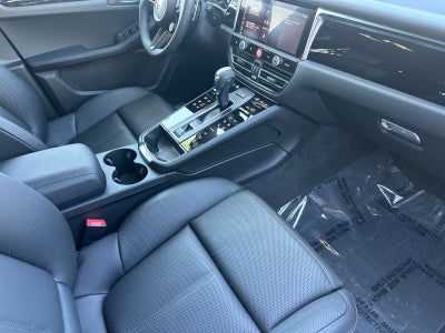2026 Porsche Macan Macan S