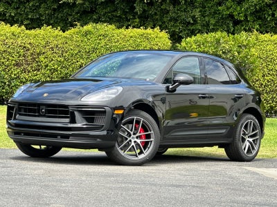2026 Porsche Macan Macan S