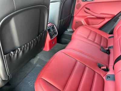 2026 Porsche Macan Macan S