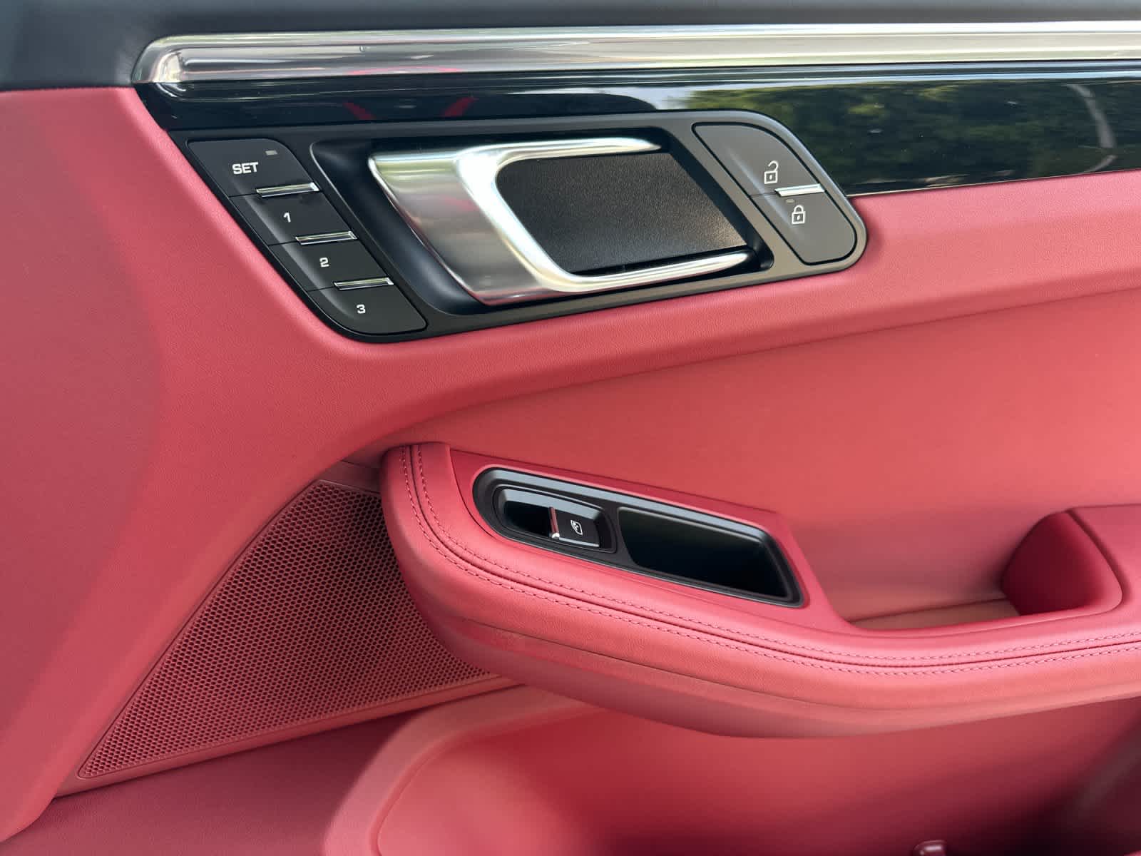 2026 Porsche Macan Macan S