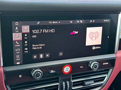 2026 Porsche Macan Macan S