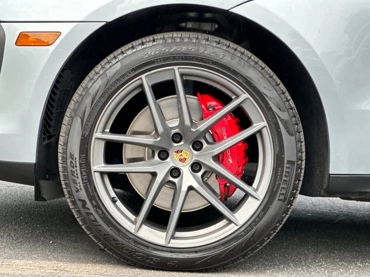 2023 Porsche Macan S