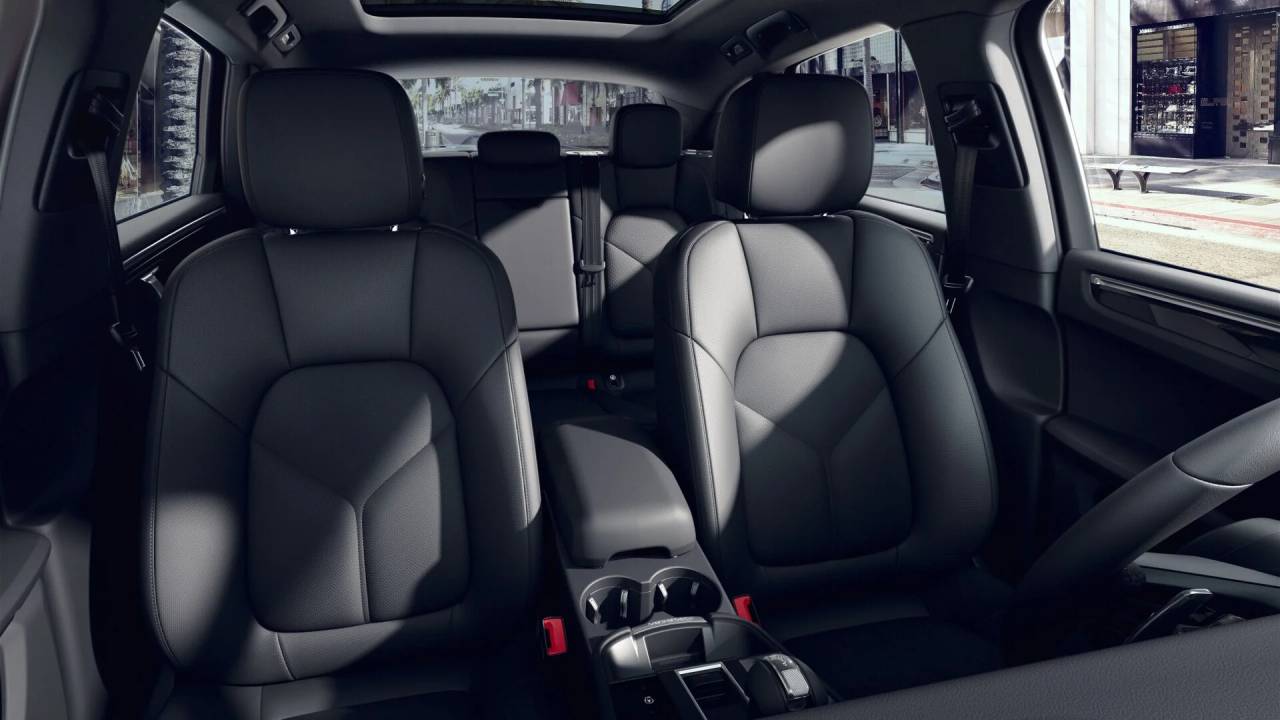 2023 Porsche Macan S