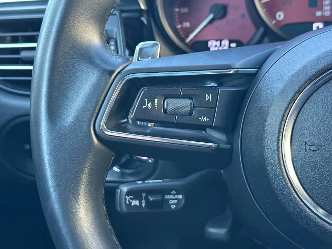 2023 Porsche Macan S