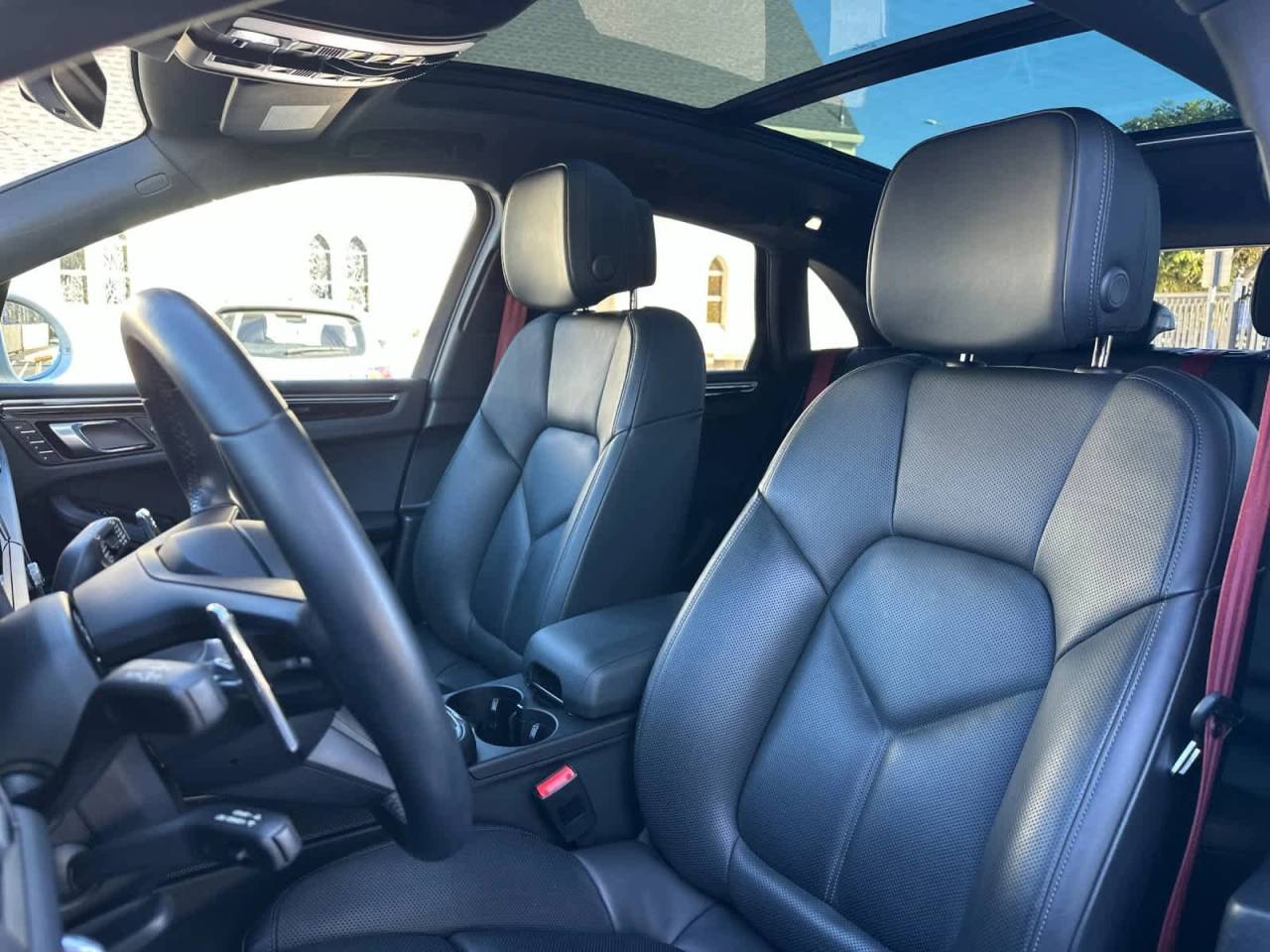 2023 Porsche Macan S