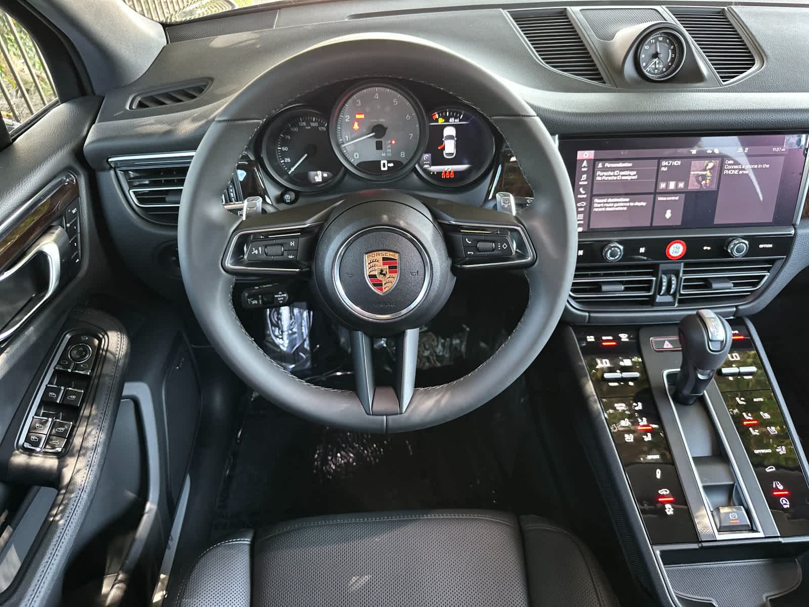 2026 Porsche Macan Macan S