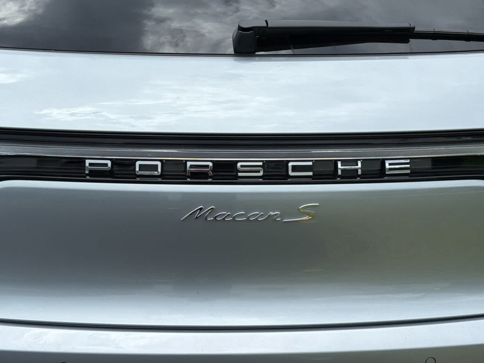 2026 Porsche Macan Macan S