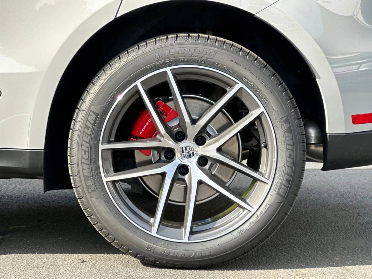 2026 Porsche Macan S