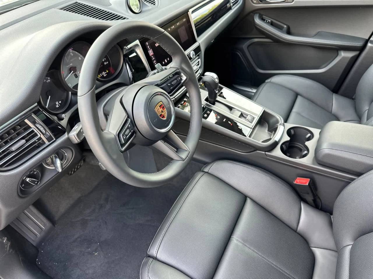 2026 Porsche Macan S