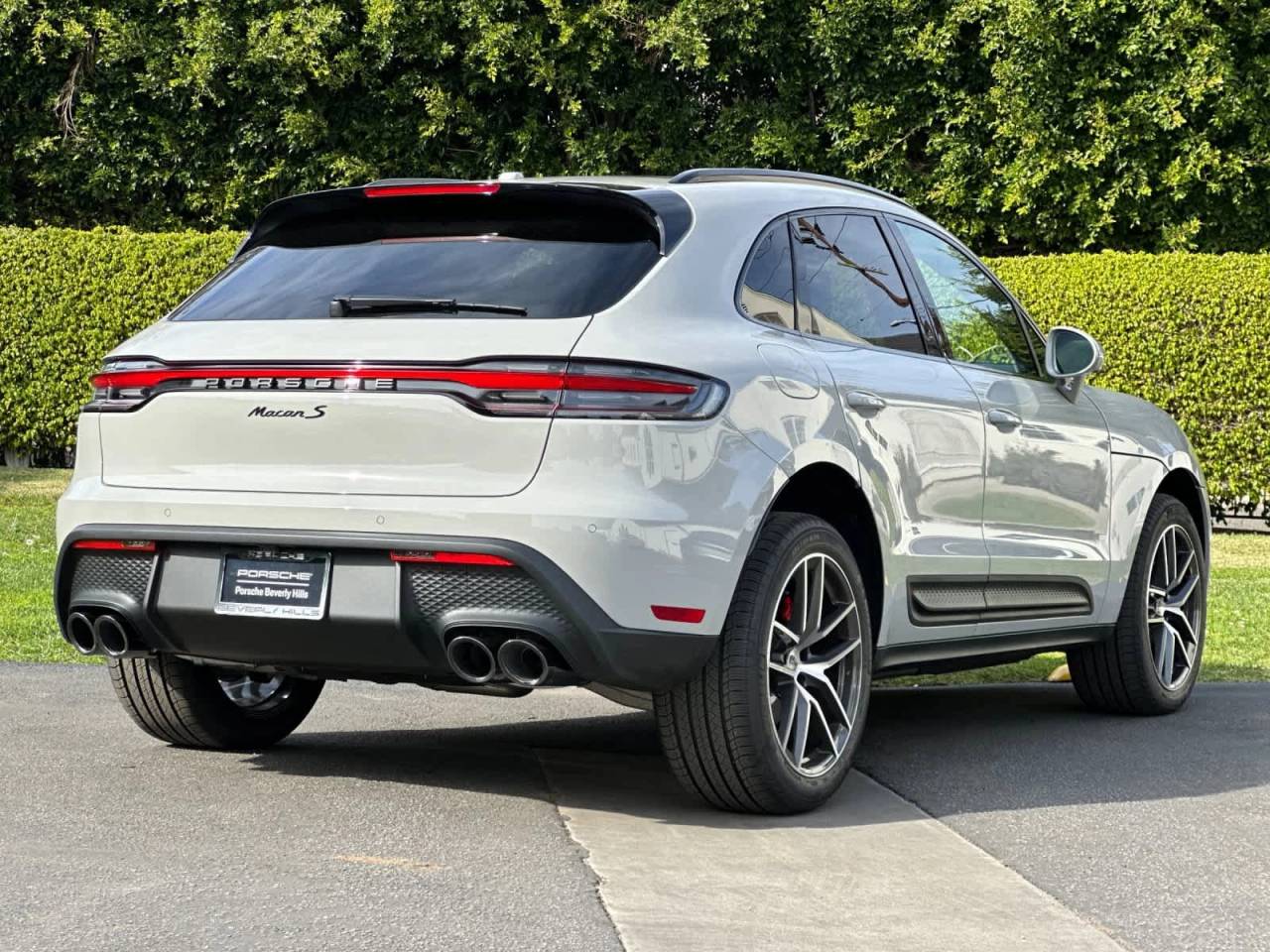 2026 Porsche Macan S